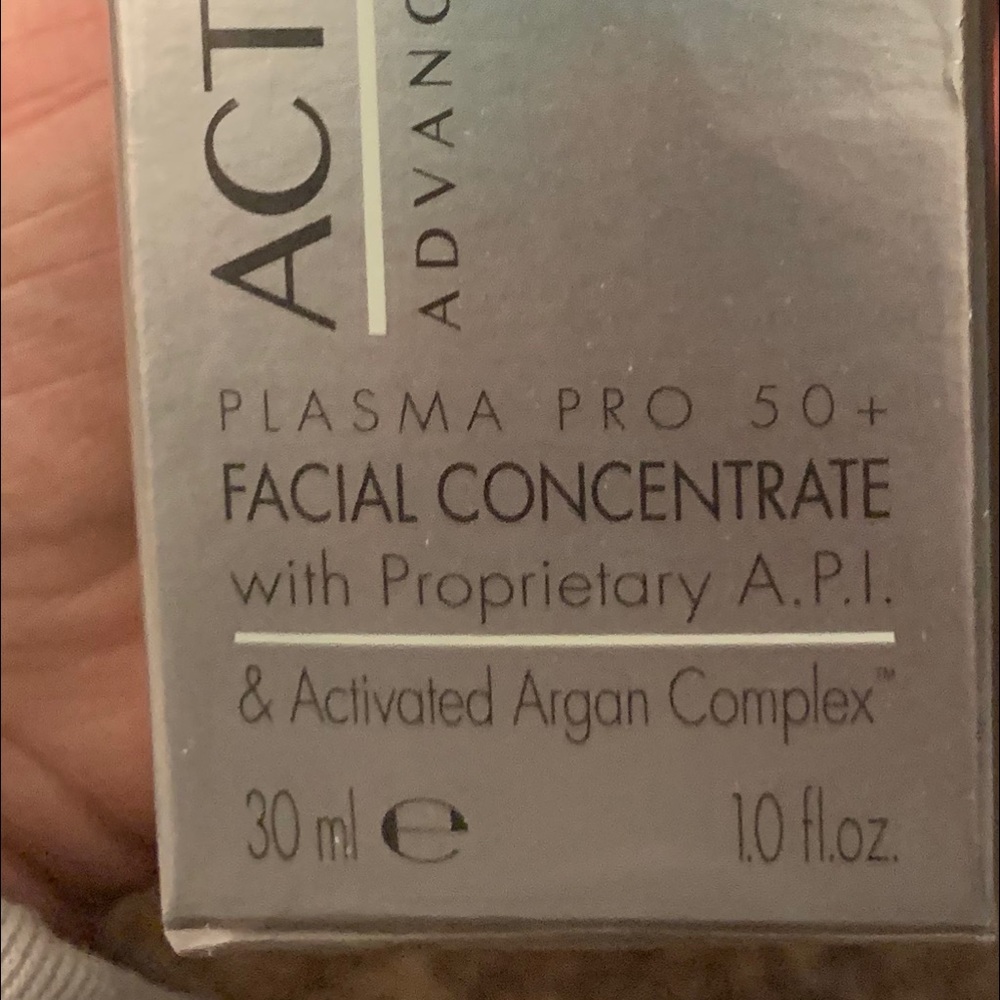 Active Argan 02.3 facial concentrate new 10oz